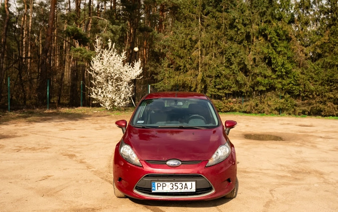 Ford Fiesta cena 13500 przebieg: 178300, rok produkcji 2010 z Poznań małe 191